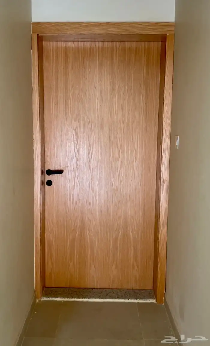 تفصيل وتوريد ابواب خشب وابواب WPC 2