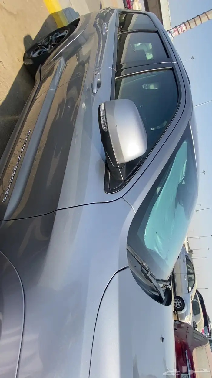 للبيع جيب جراند شيروكي 2014 srt 7