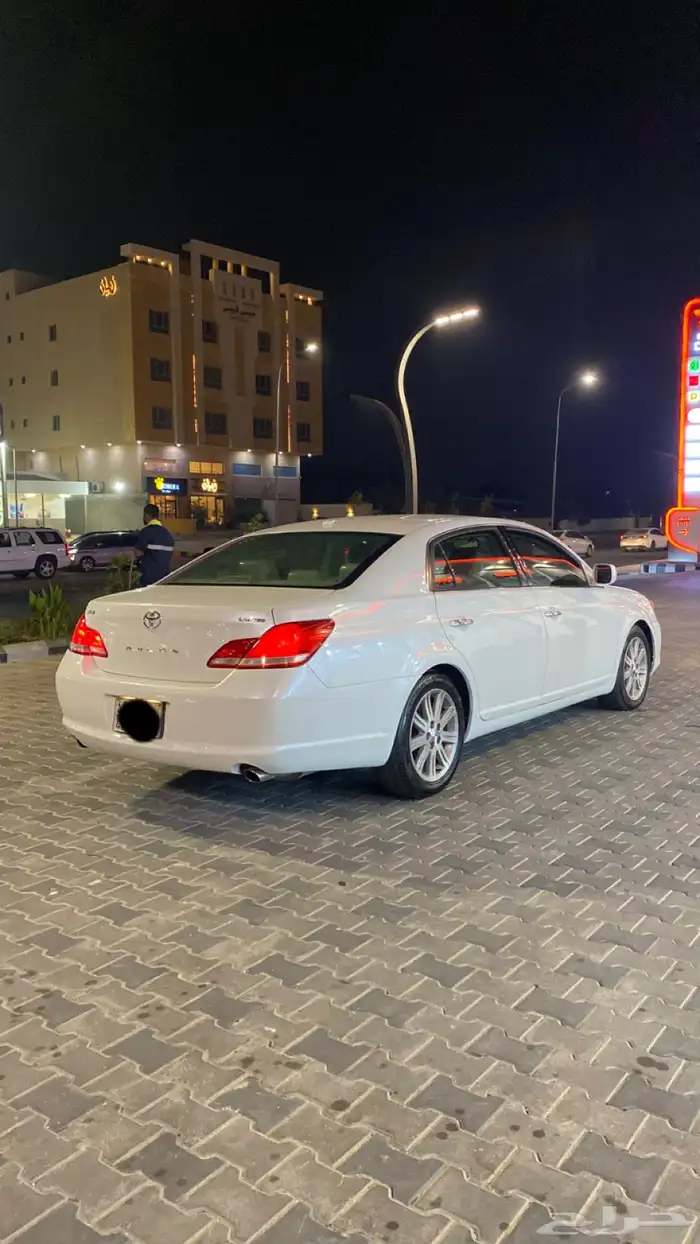 للبيع افلون 2010 2