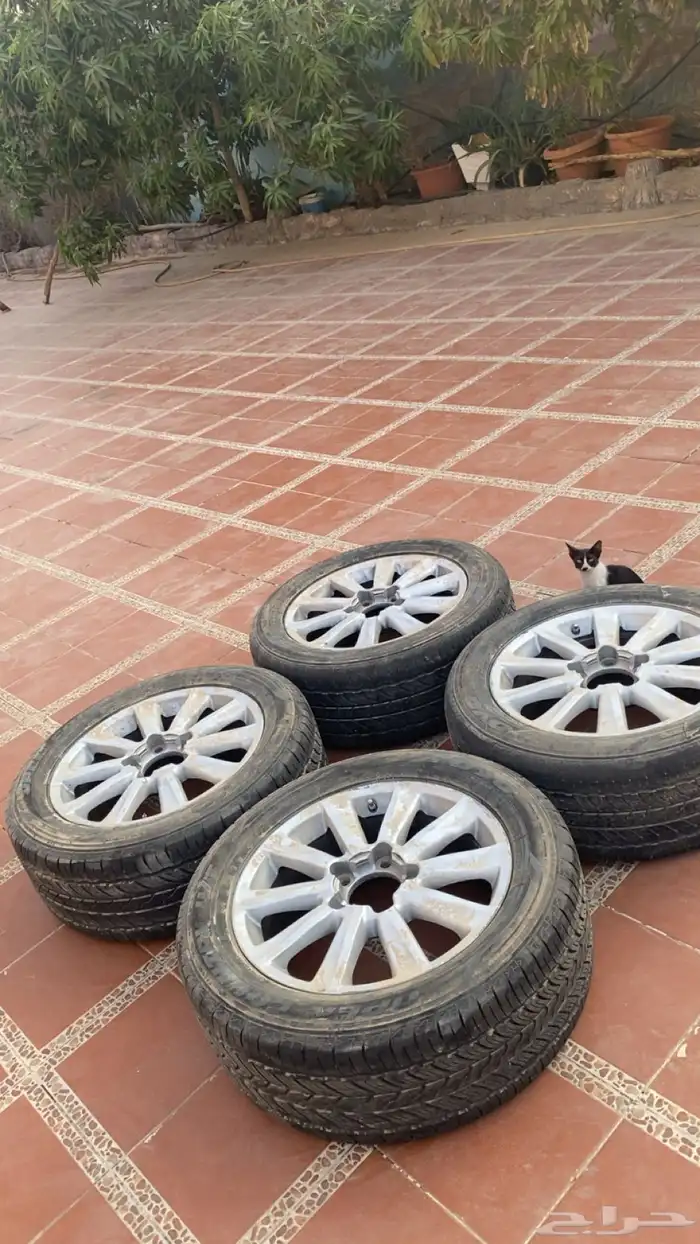 جنوط وكفرات لكزز 2011 وتركب على لاند كروزر 0