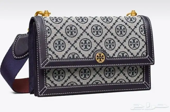 شنطه ماركات ديور قودشي شانيل وجميع إلى منزله متوفره لطلب 67