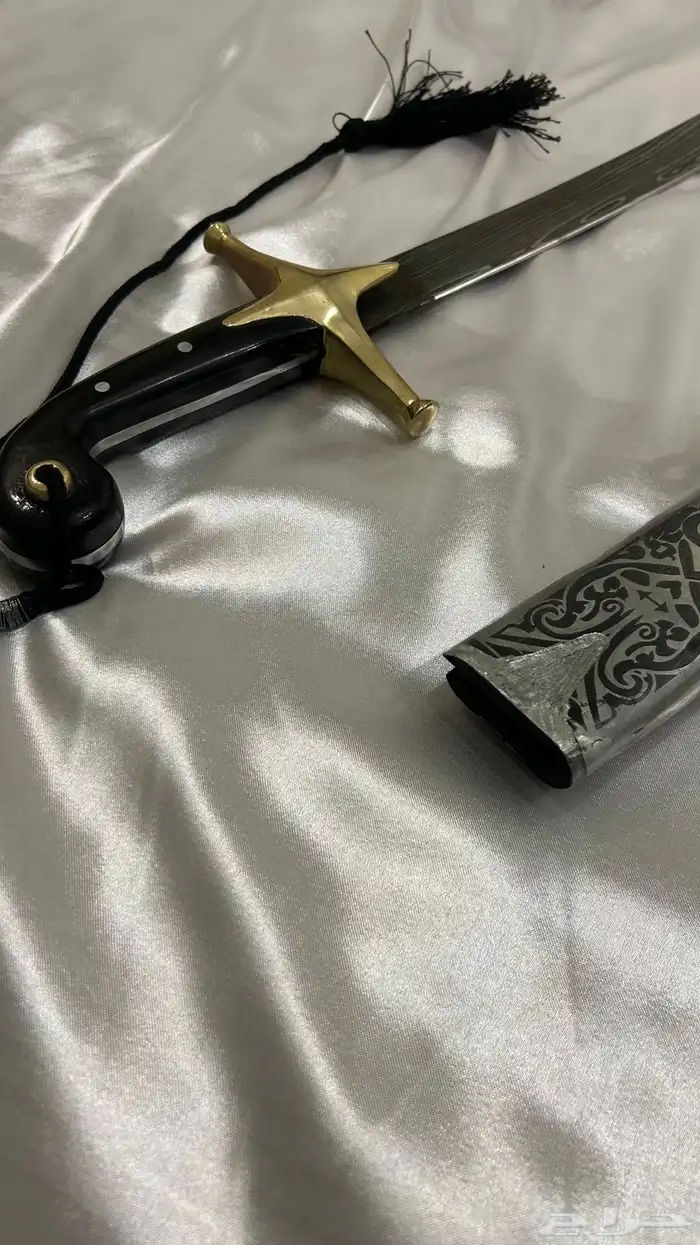 سيف شمشير جوهر دمشقي فضه تراث سيوف سكاكين سكين رحلات نوادر 10