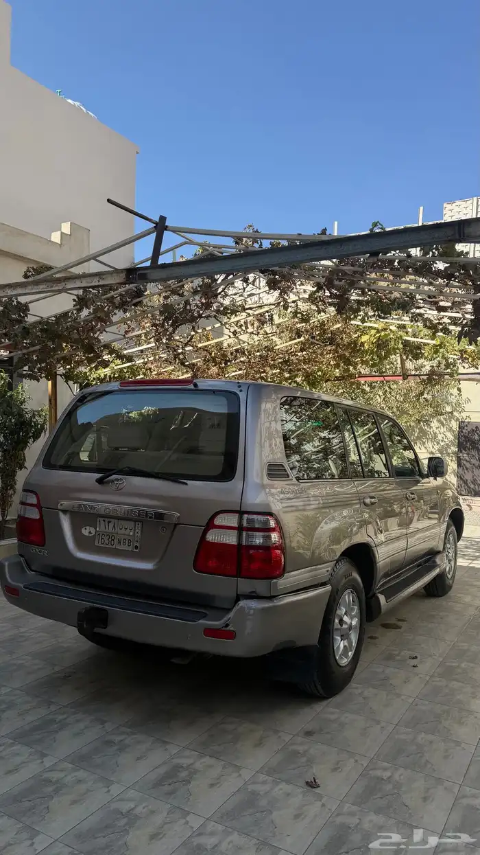 لاندكروزر 2004 5