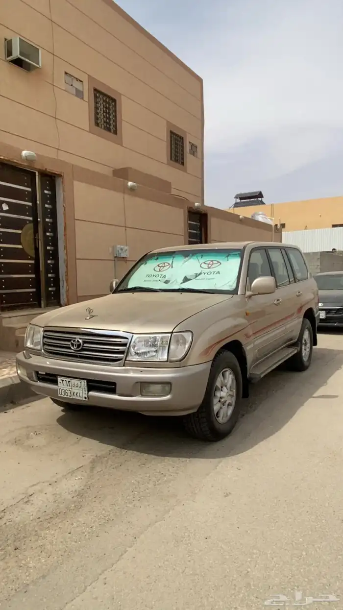 لاند كروزر جي اكس ار 2004 0