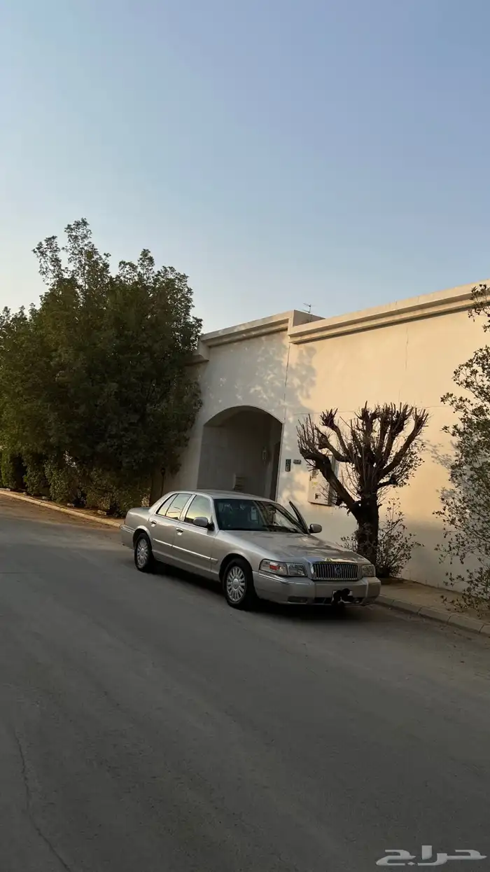 فورد جراند ماركيز 1