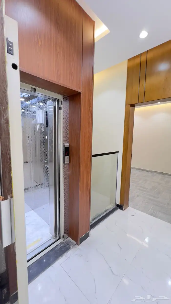 فيلا نص ارض حي الصفا السعر 900 الف 7