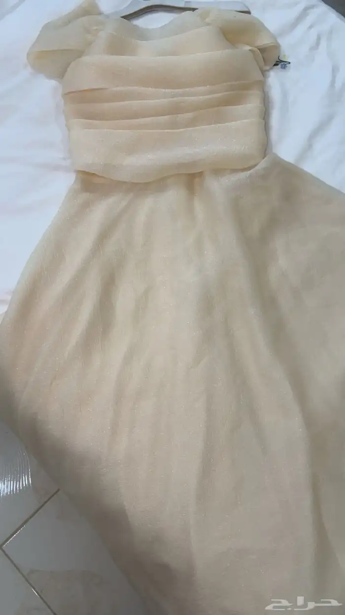 فستان للبيع المستعجل 0
