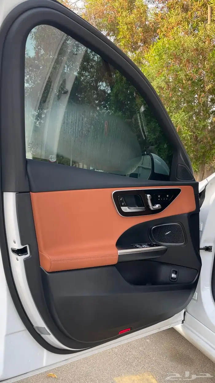 مرسيدس C300 2024 عداد 11 الف km ضمان الجفالي إلى 2026 19