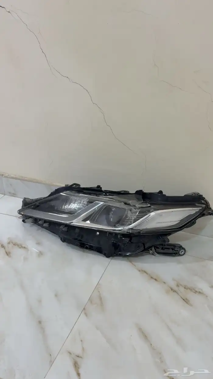 للبيع شمعة كامري 2023 يسار 1