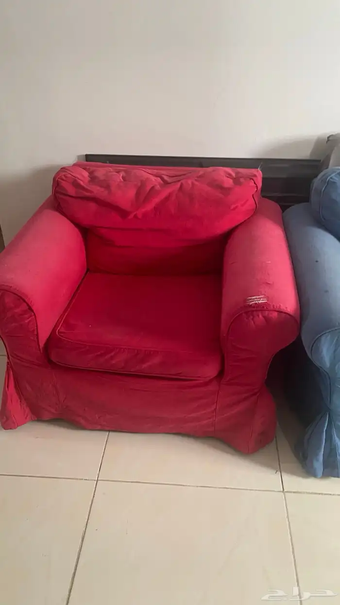 مجانا اثاث كنبات ودولاب وسجاد 0