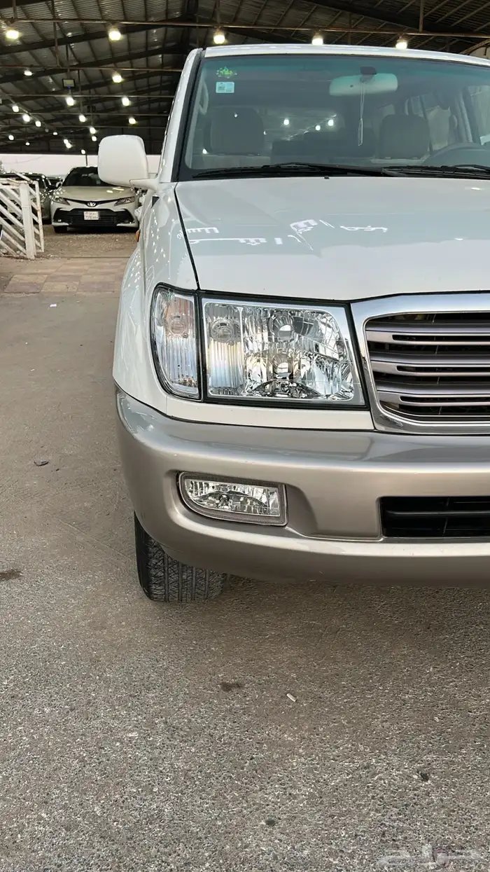 لاندكروزر 2002 VX.R فل كامل 1