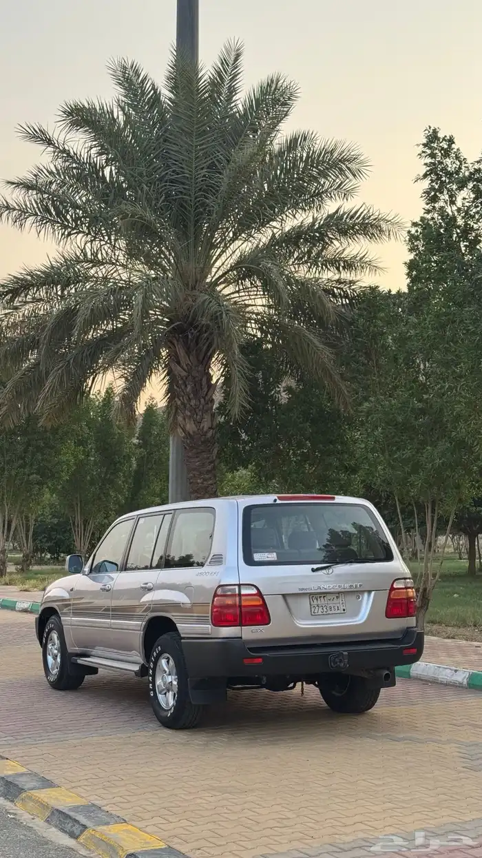للبيع لاندكروزر 2002 5