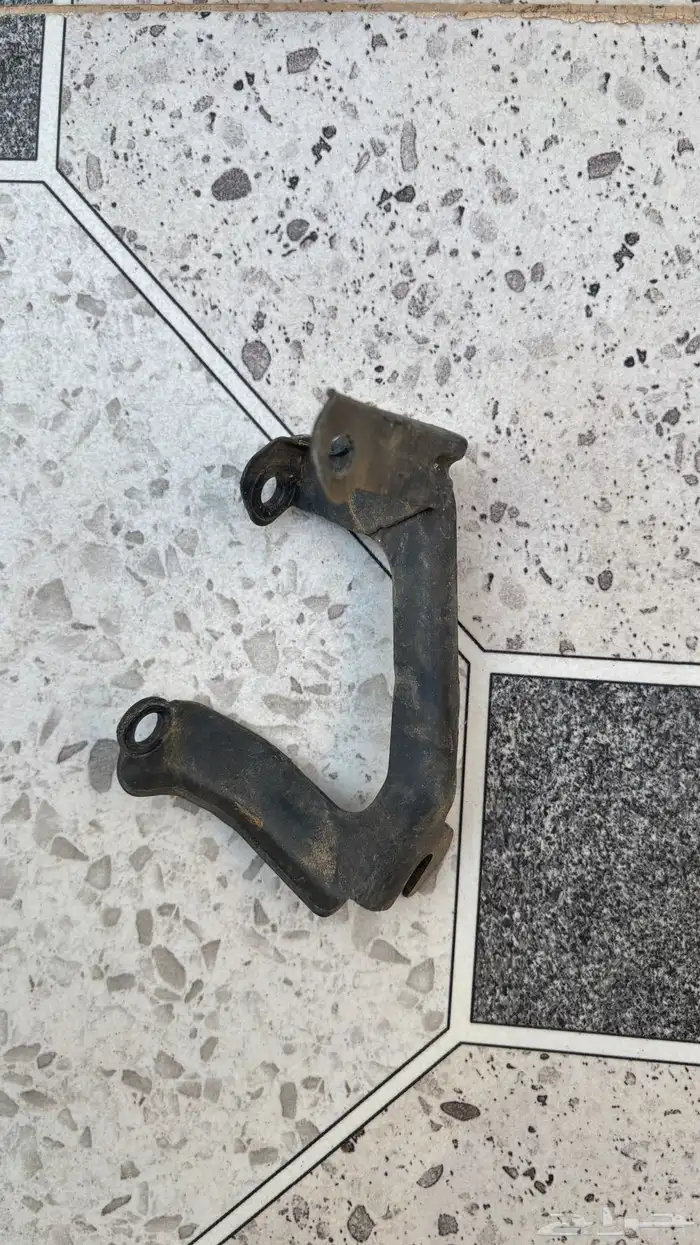 كورولا و يارس 12