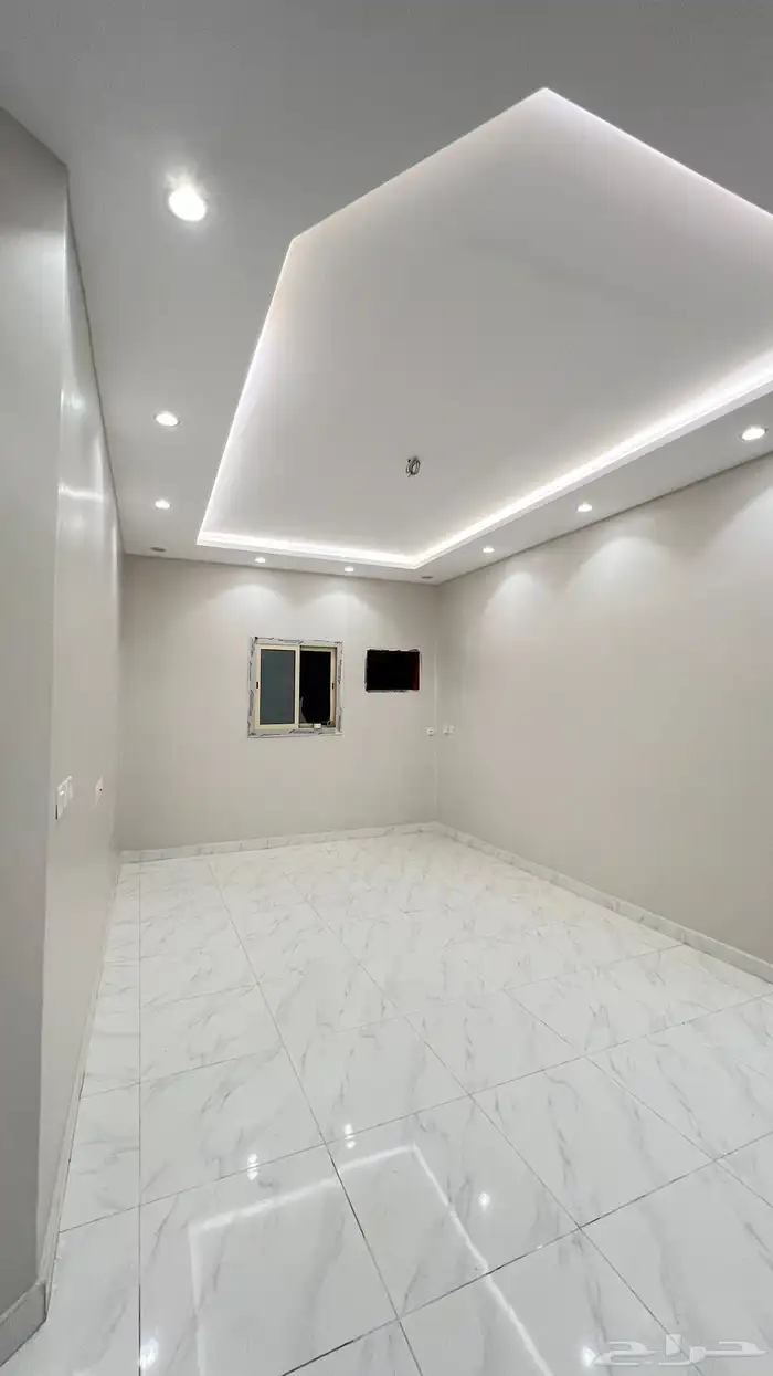 شقة 4 غرف للإيجار بحي الرياض   جدة 1