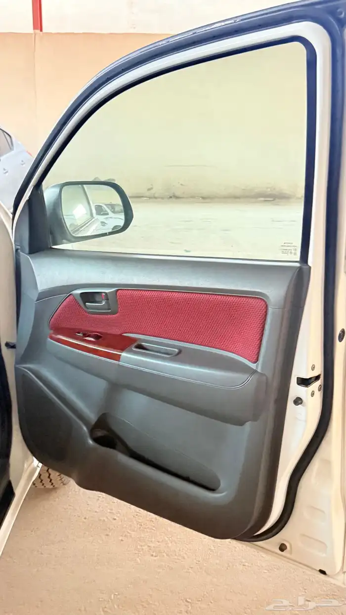 هايلكس 2015 فل عبداللطيف جميل 11