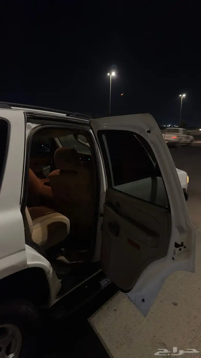 تاهو 2005 نظيف 6