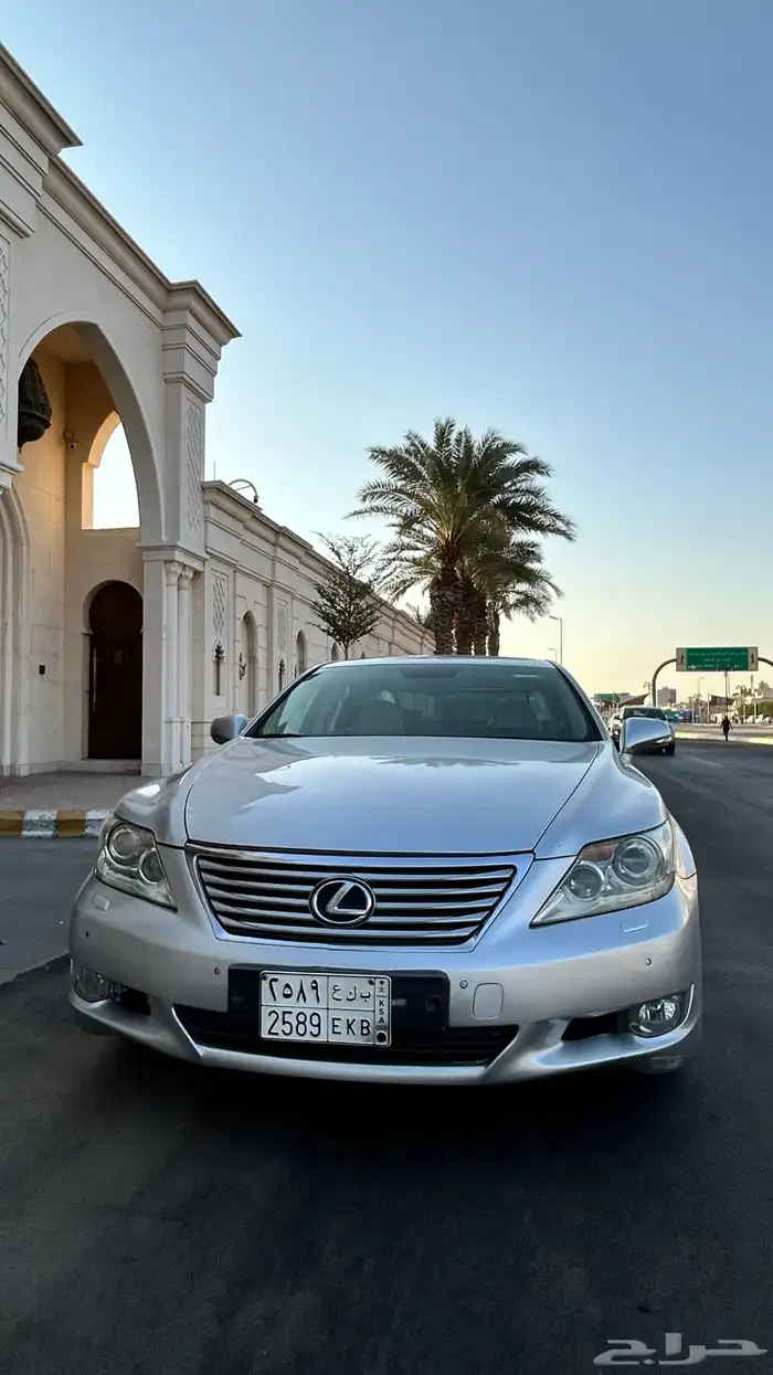 لكزس LS460 موديل 2010 سعودي 0