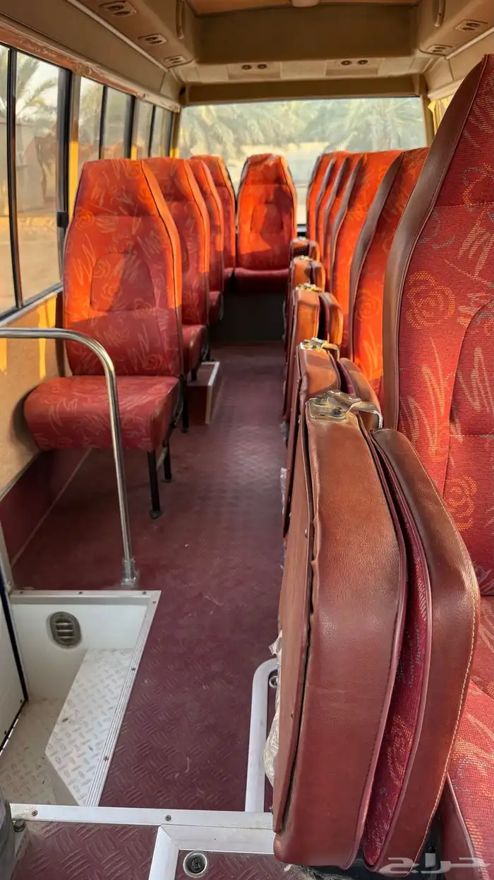 باص ديزل ماشي 4000 فقط 5