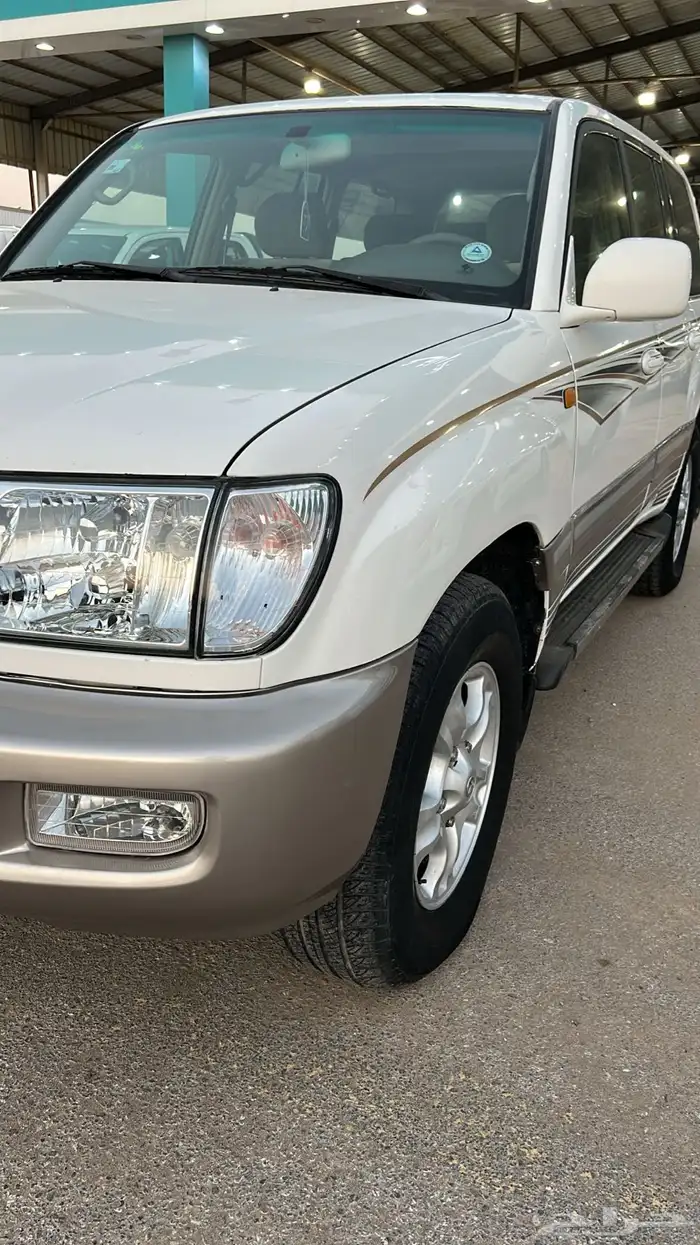 لاندكروزر 2002 VX.R فل كامل 5