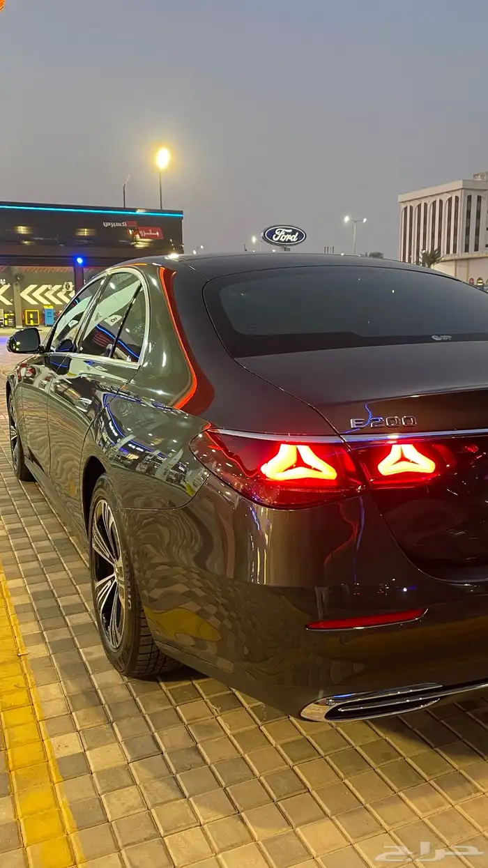مرسيدس E200 2024 عداد 9 آلاف ضمان الجفالي إلى 2026 14