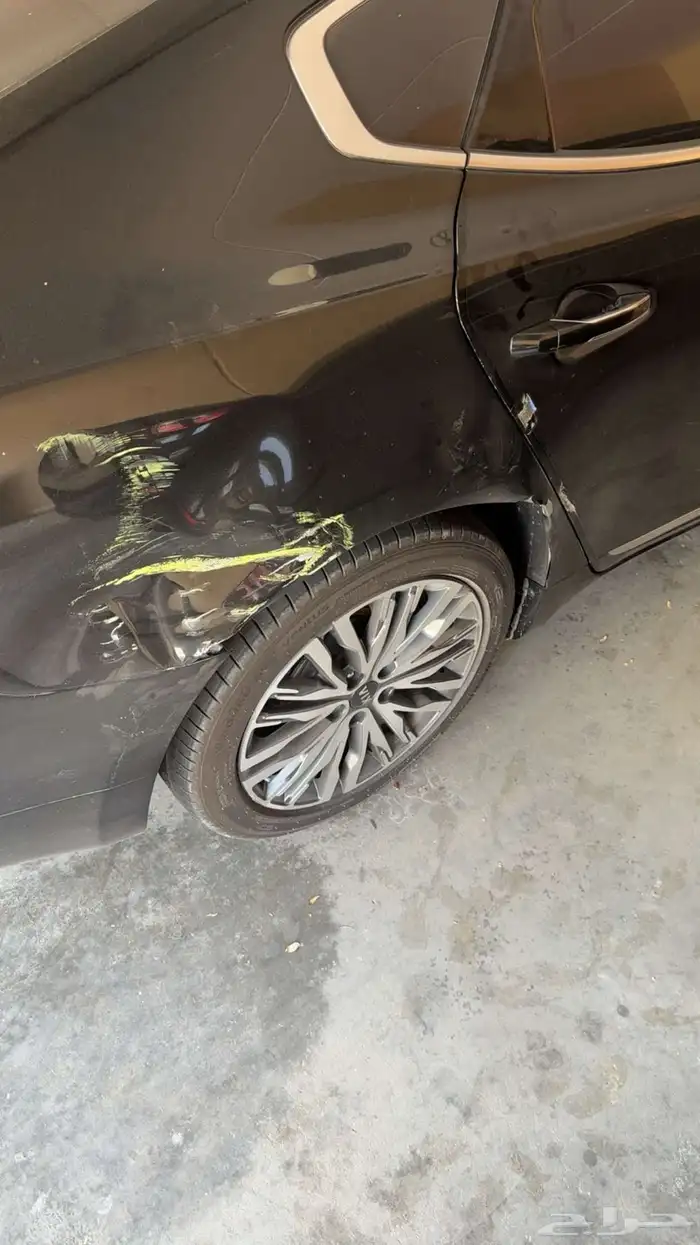 كادينزا 2020 اللون اسود 4