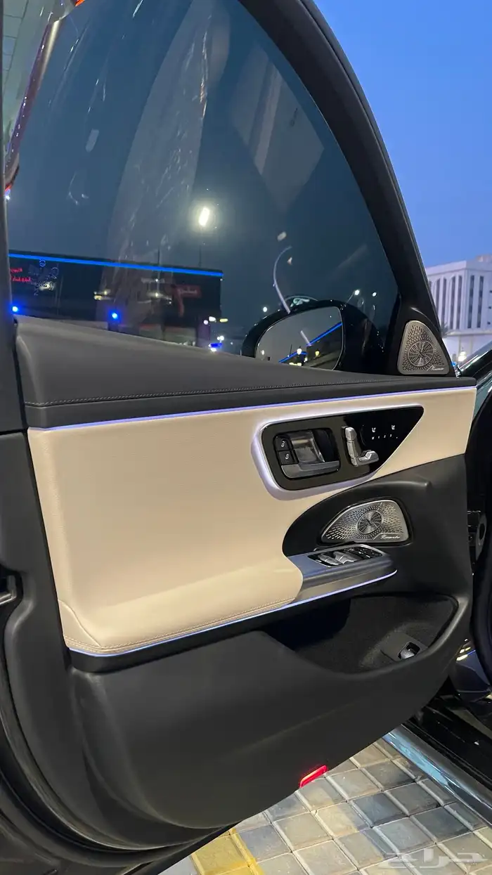 مرسيدس E200 2024 عداد 9 آلاف ضمان الجفالي إلى 2026 21