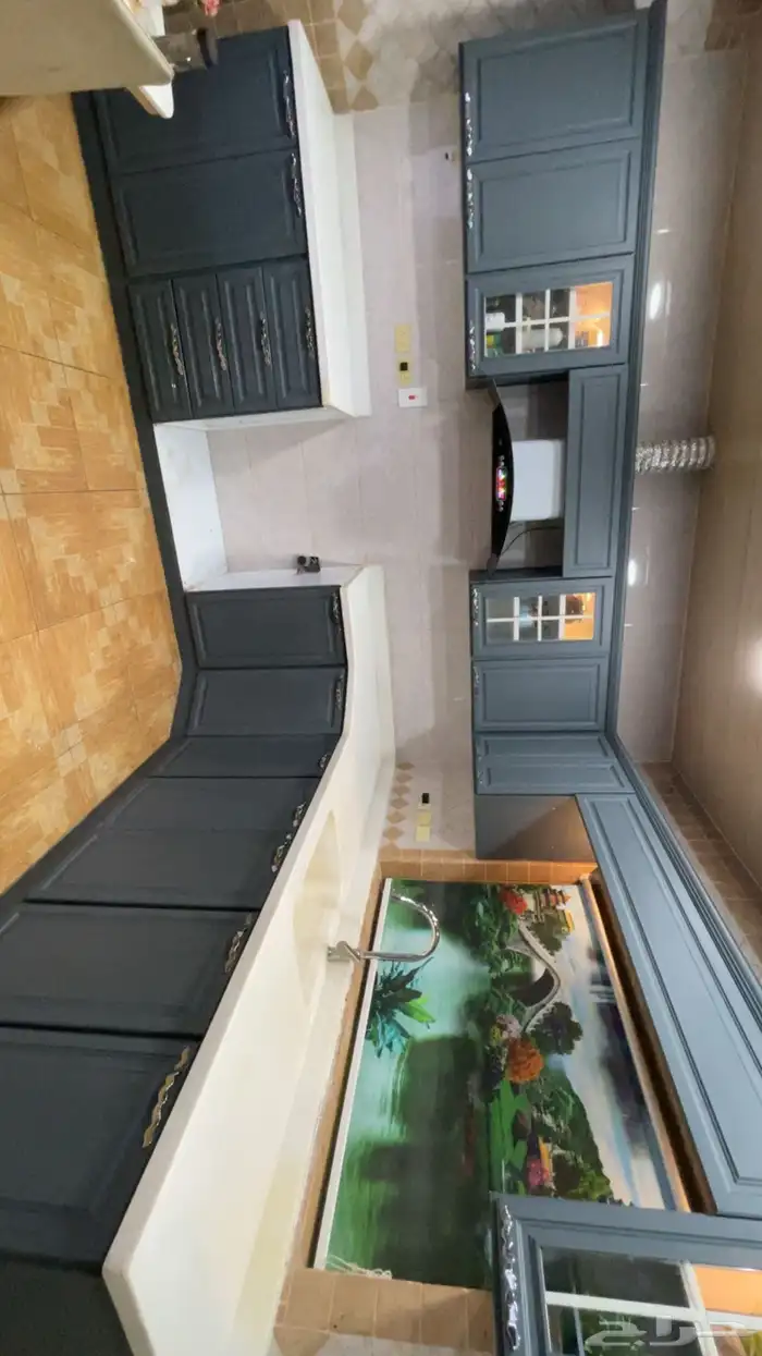 دولاب مطبخ المنيوم لون مميز وتفصيل راقي 1