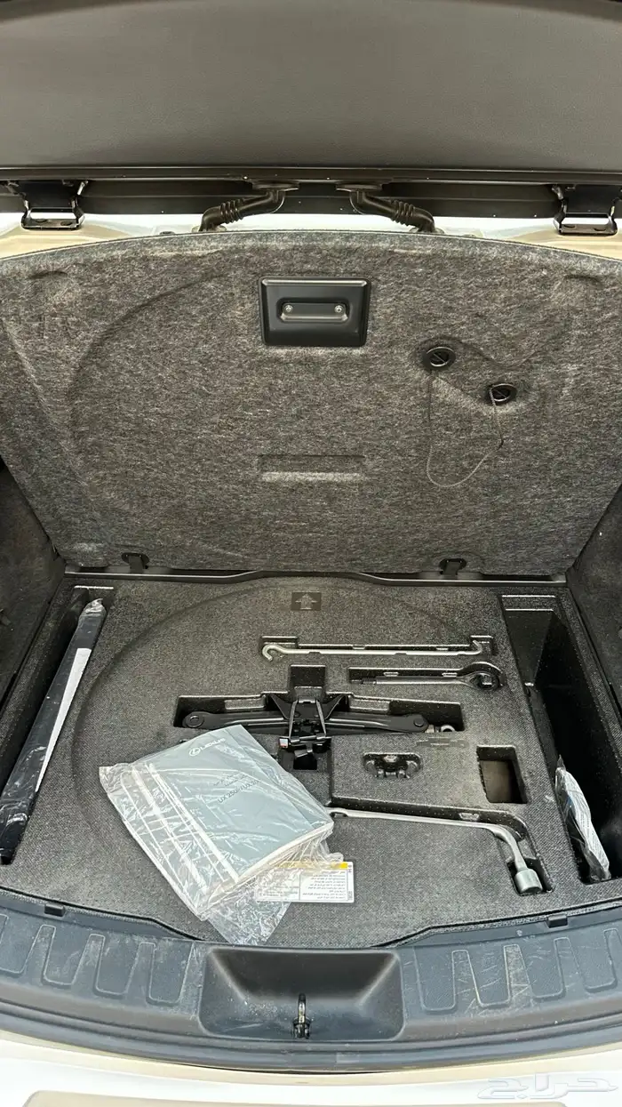 لكزس UX200 موديل 2019 سعودي مالك اول 24