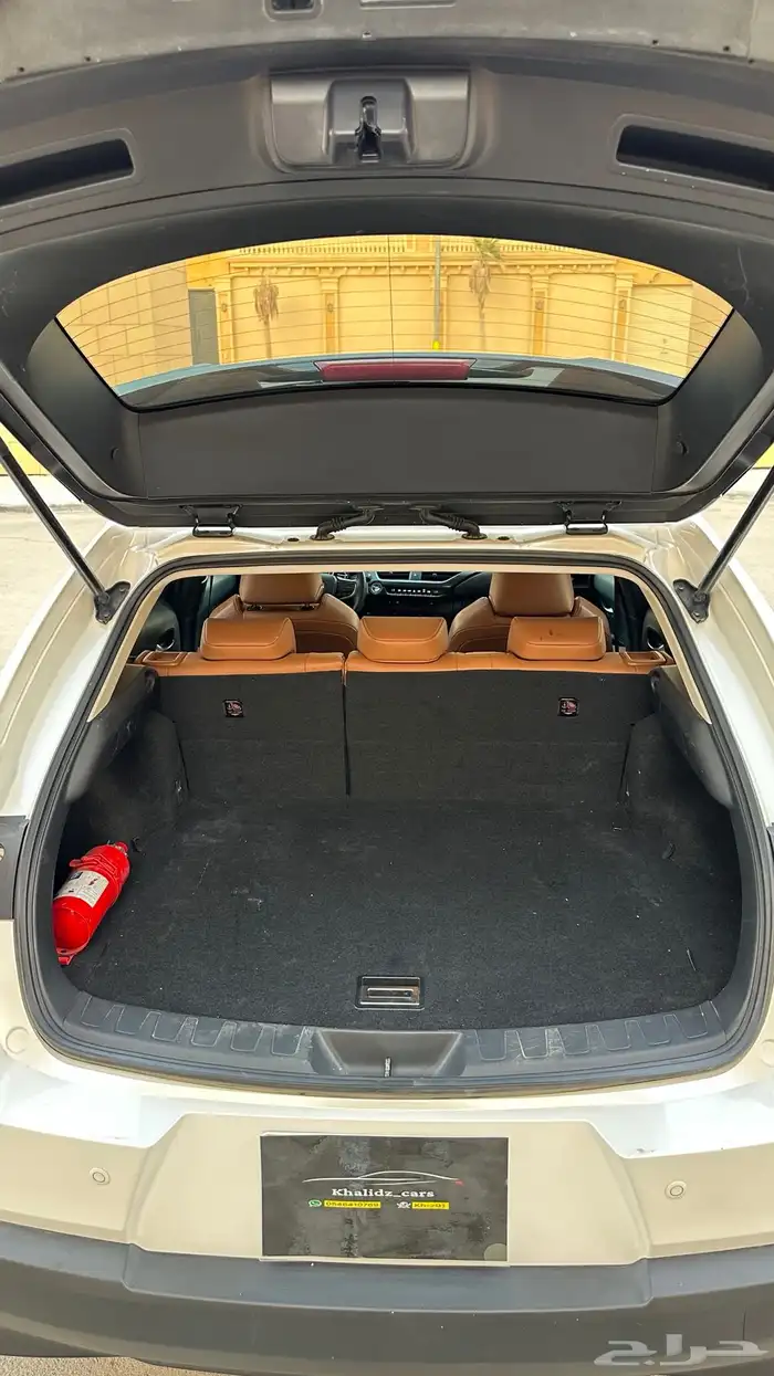 لكزس UX200 موديل 2019 سعودي مالك اول 25