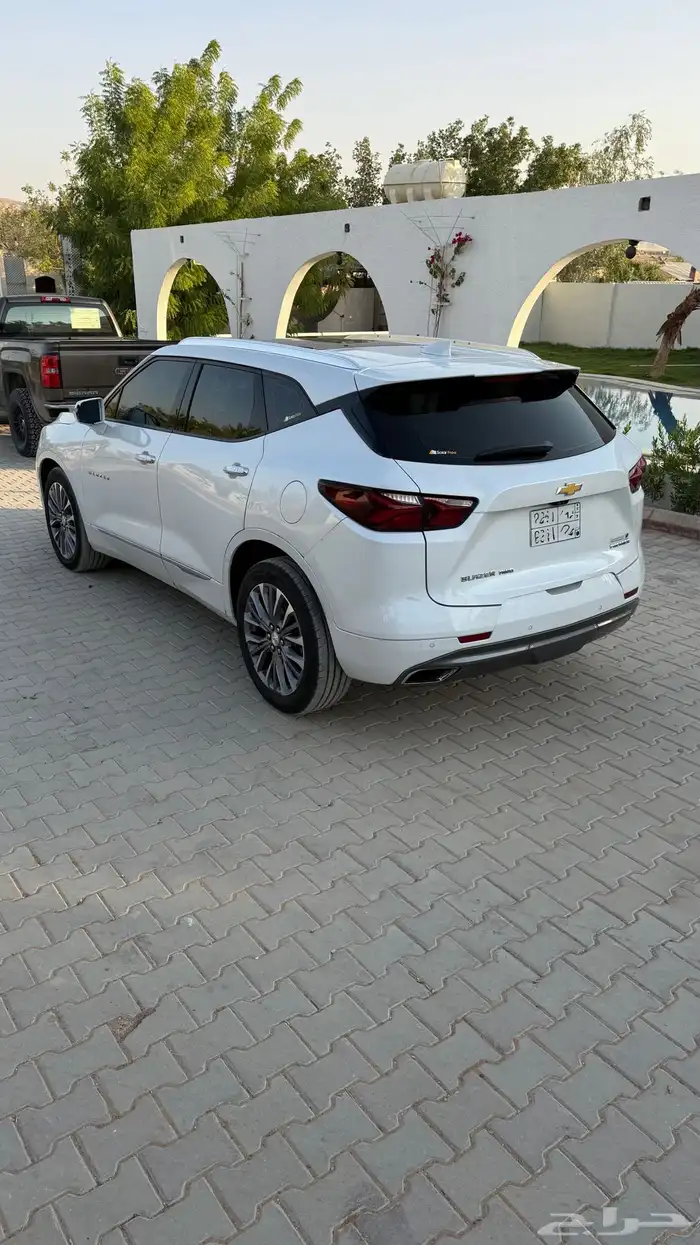شفرولية بليزر بريمير 2020م لؤلؤي بانوراما اقبل البدل النظيف 0