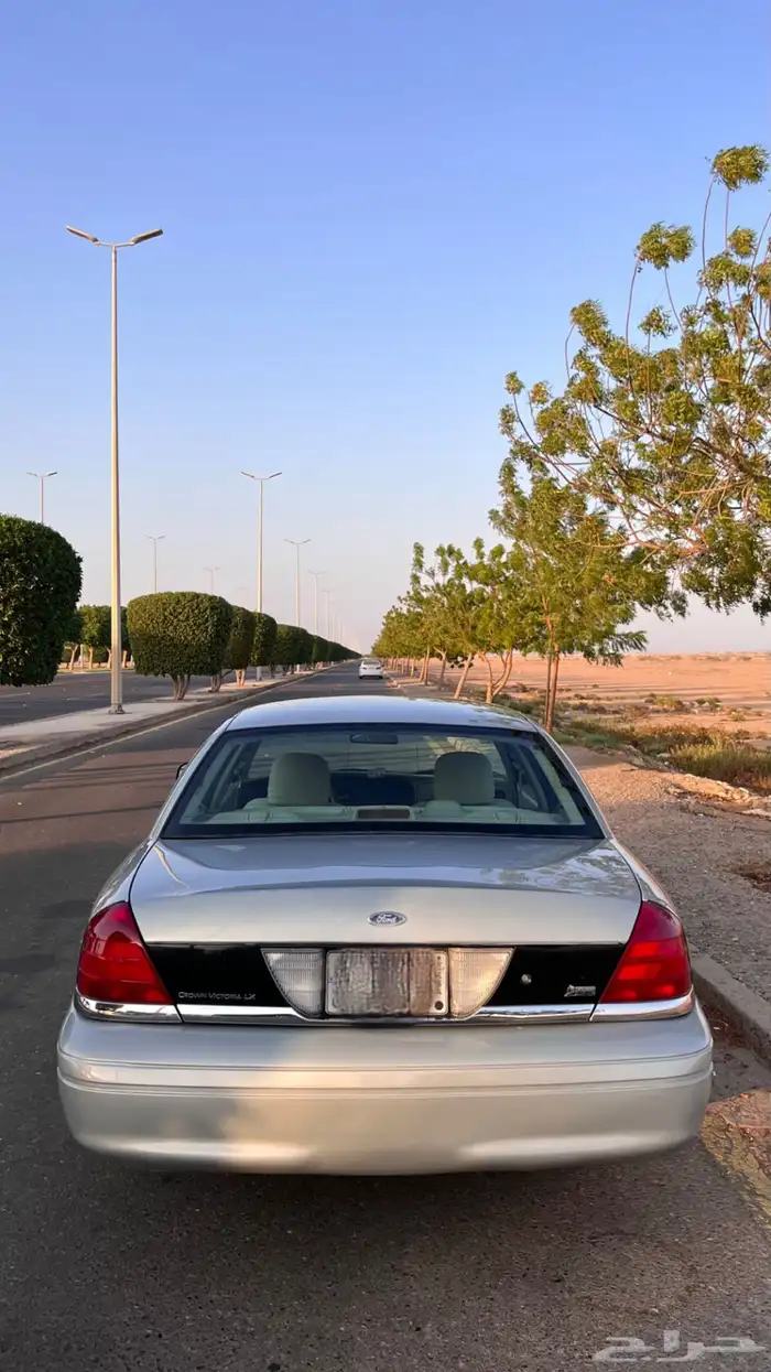 فورد كروان فكتوريا2006 3