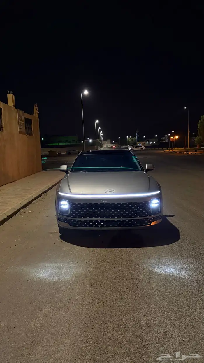ازيرا 2024 اكسكلوسف للتنازل او التقبيل او البيع 2