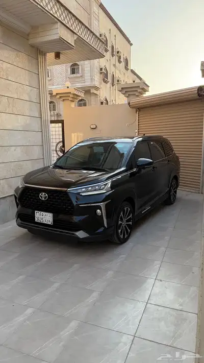 فيلوز 2024 اسود index