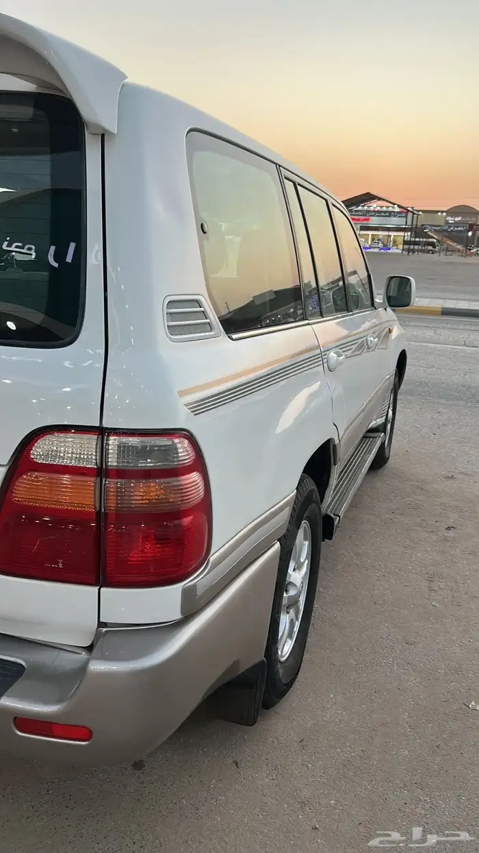 لاندكروزر 2002 VX.R فل كامل 7