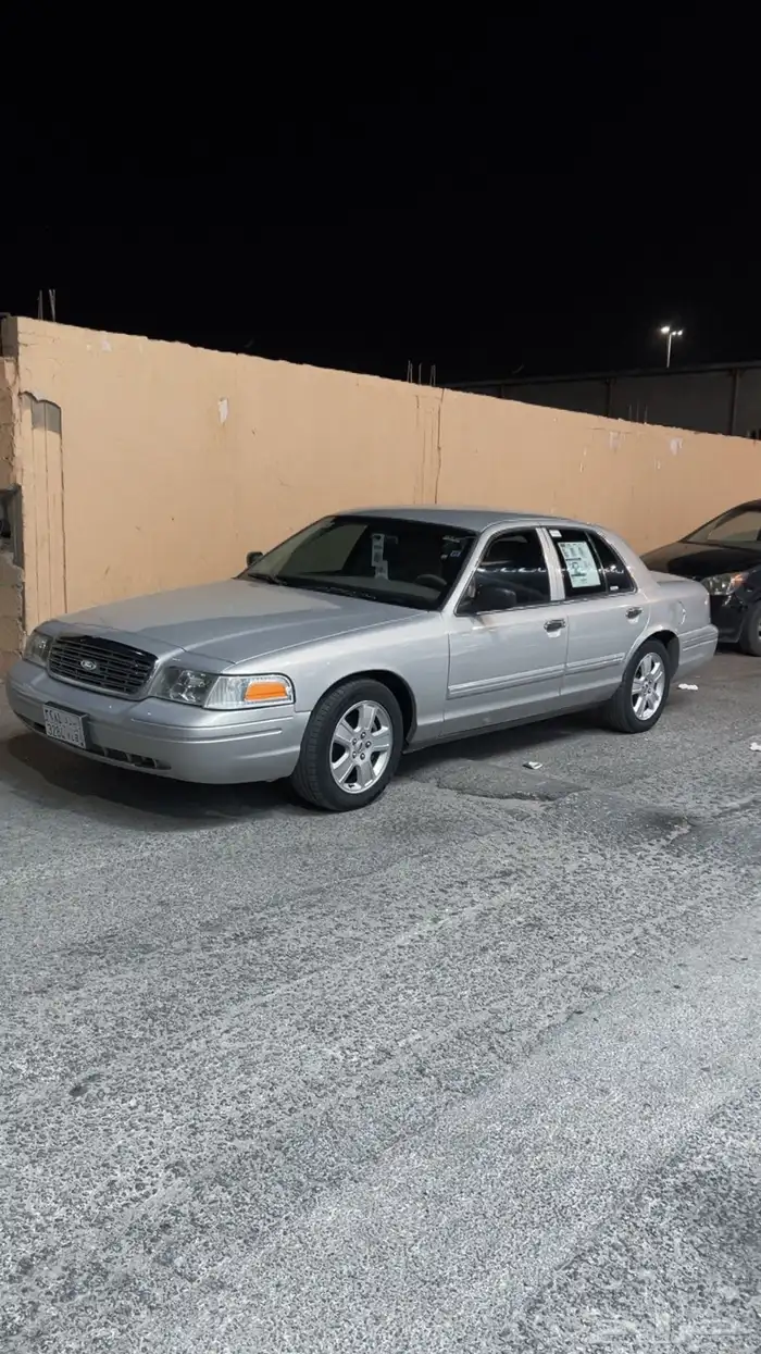 فورد فكتوريا سمني 2012 26