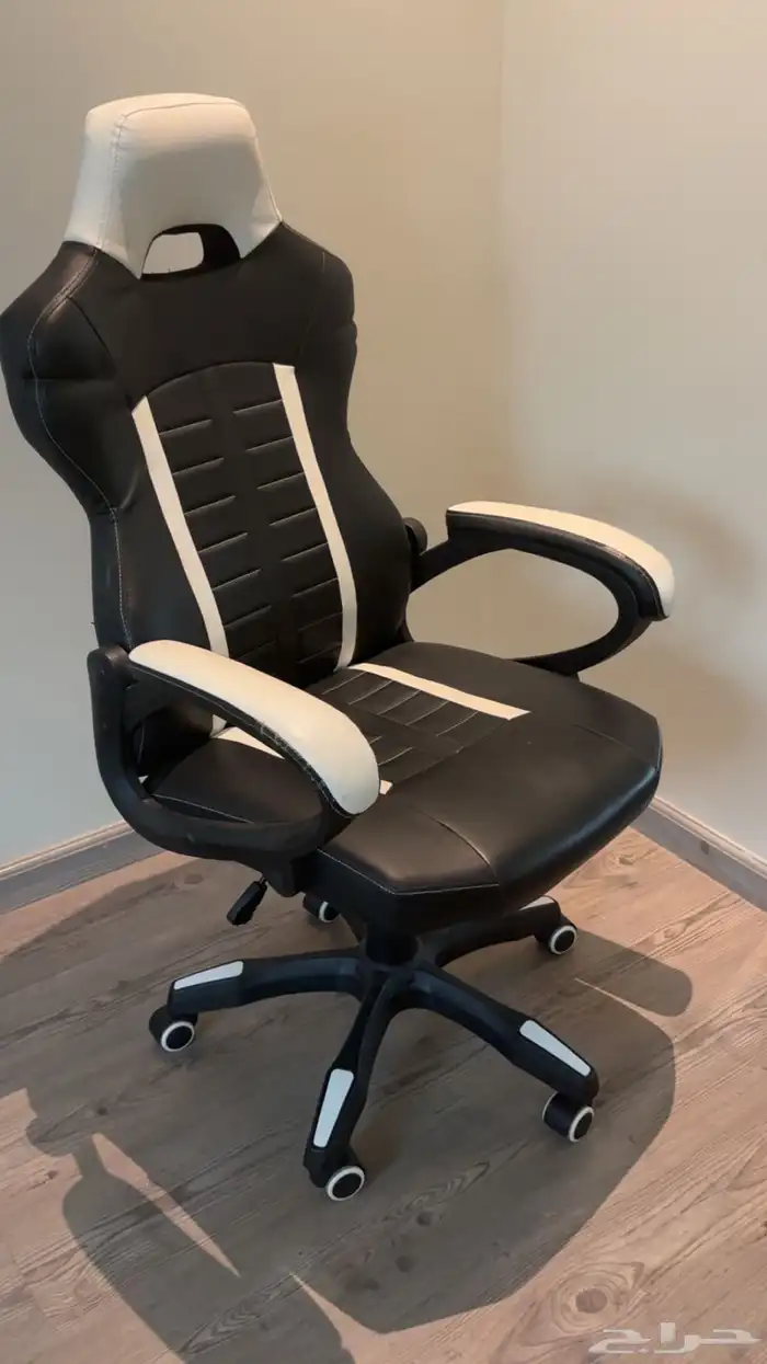 كرسي قيمنق 1