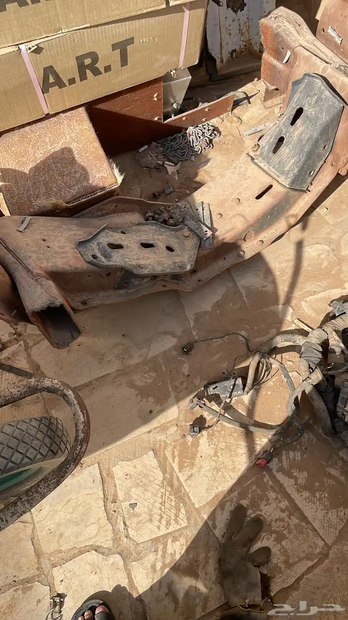 دفرنس امامي مع دبل مع جميع اغراضه فورد 4