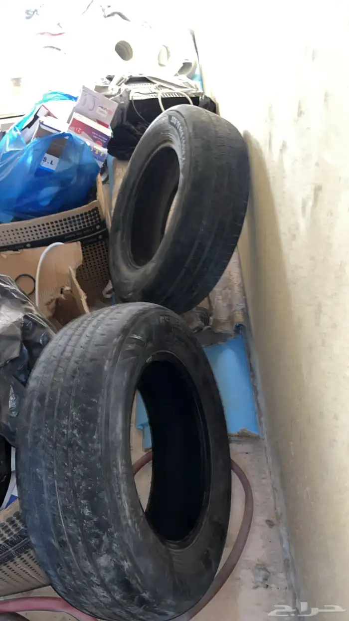 جنوط ددسن نضافف للبيع وكفرات العدد 2 كفرات و 2 جنوط 6