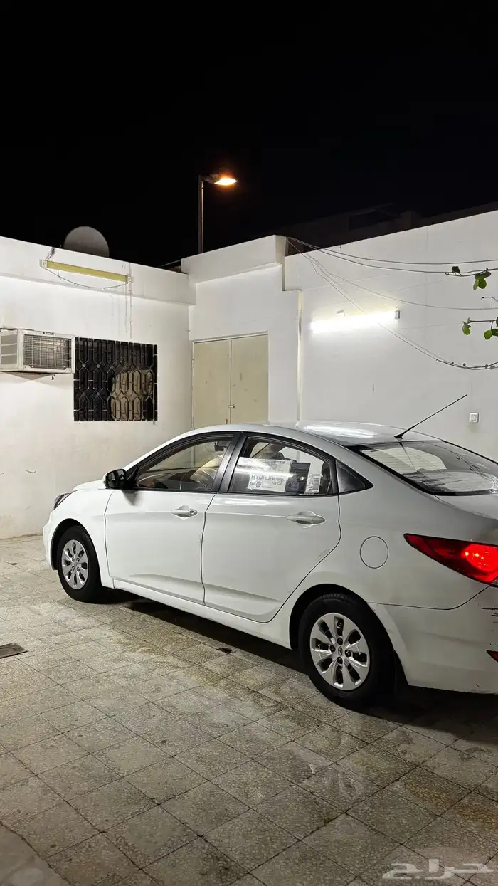 للبيع اكسنت 2014 1