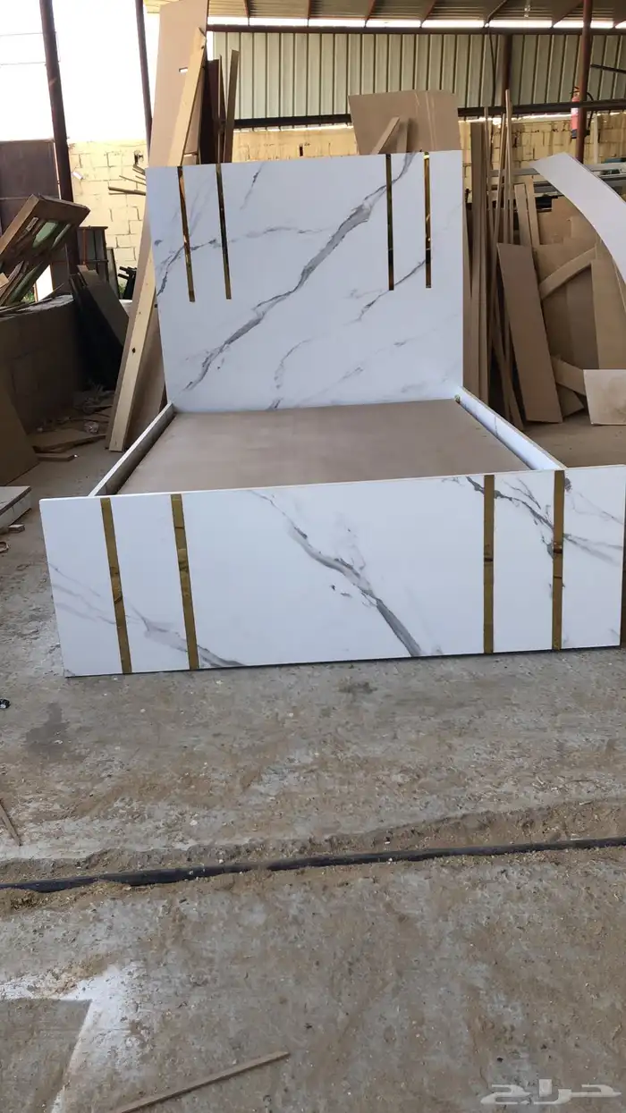 موجود تخفيضات على الخزائن والأبواب الخشب 10