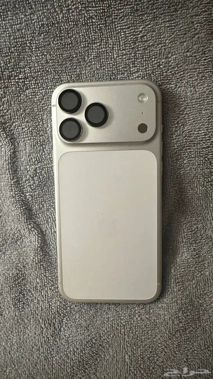 جوال ايفون 17 برو ماكس 512 الذاكره واللون فضي وكاله 1