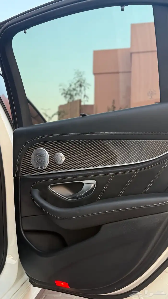 مرسيدسE63S EDITION ONE 18