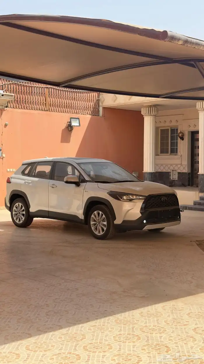 كرولا اصفار هايبرد 2025( كروس ) 7