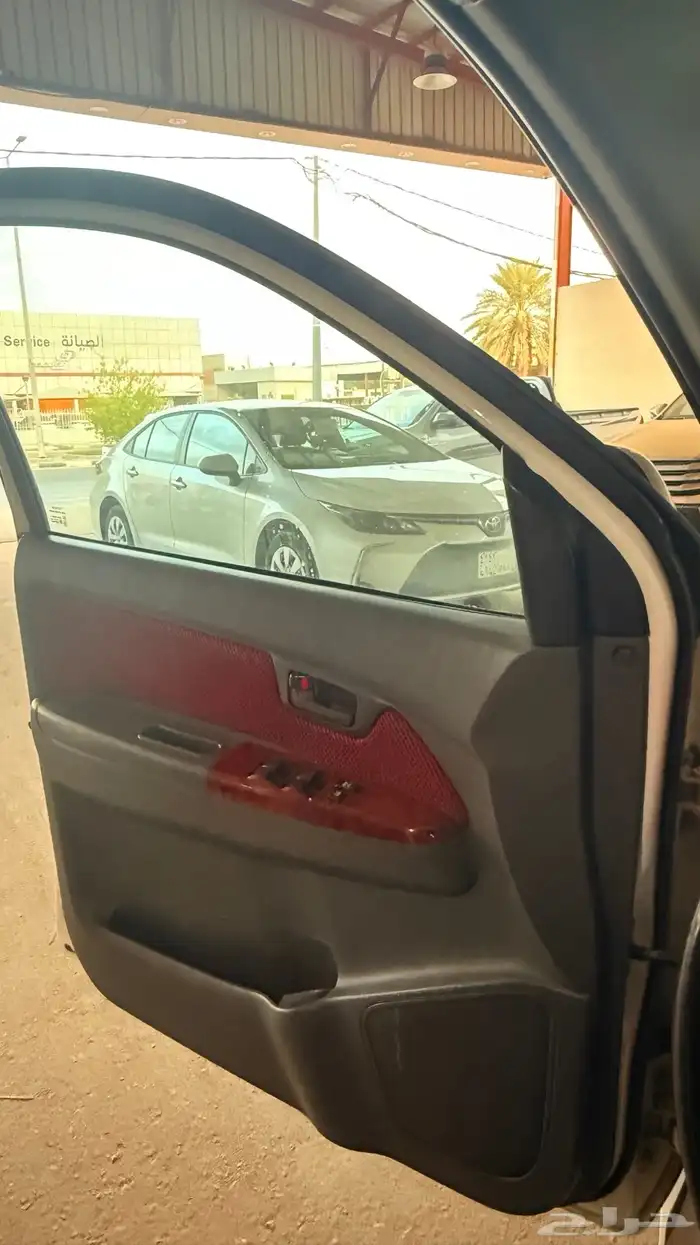 هايلكس 2015 فل عبداللطيف جميل 10