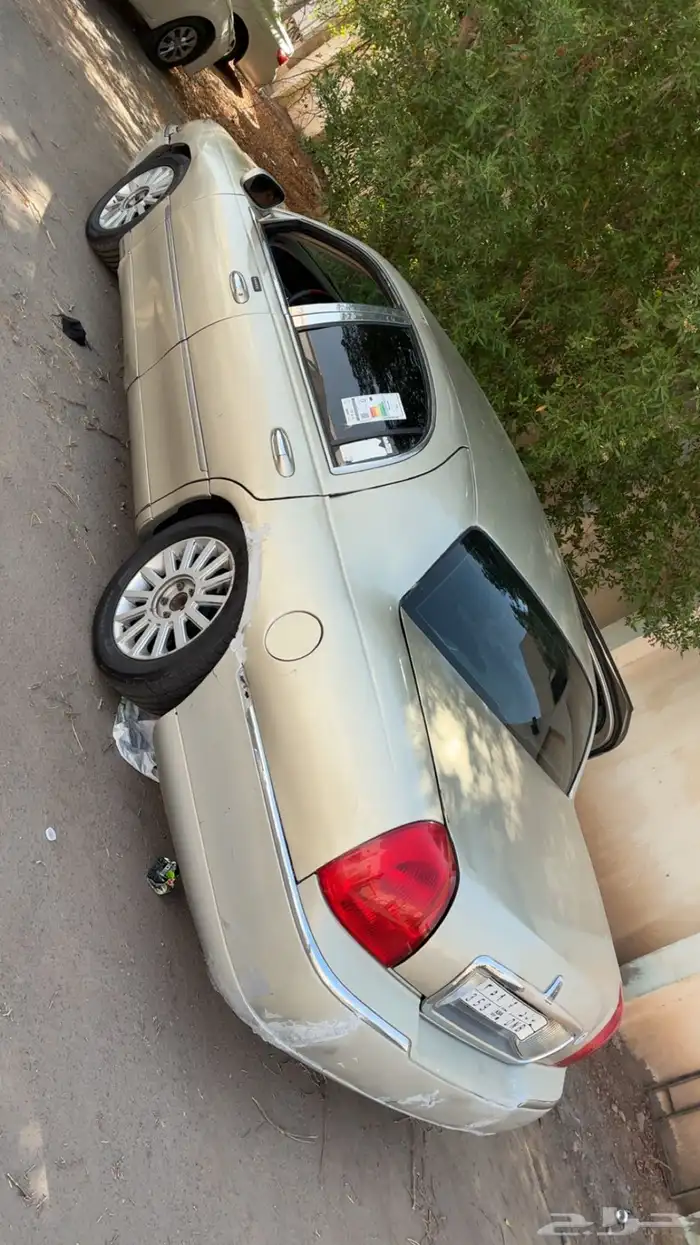 لنكون تاون كار 14