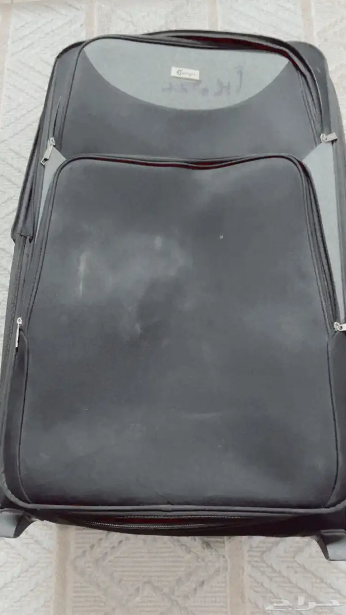 شنط سفر نظيفة جد ا   كبيرة وصغيرة بسعر ممتاز 4