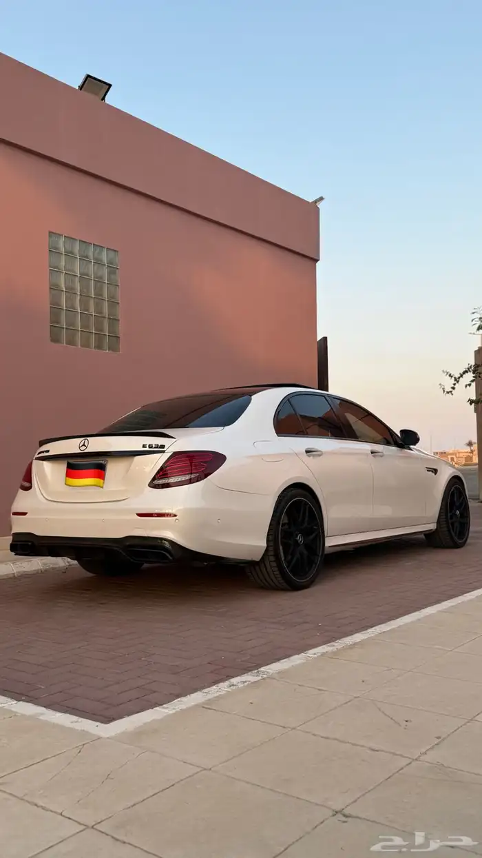 مرسيدسE63S EDITION ONE 9