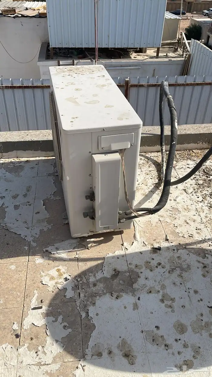مكيف 2 طن و سرير هزاز و غاز خمس رؤوس مع فرن 11