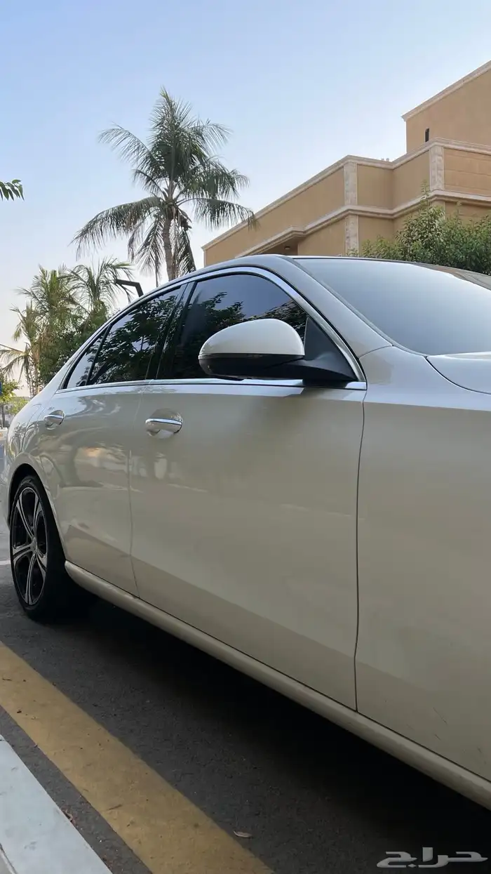 مرسيدس C300 2024 عداد 11 الف km ضمان الجفالي إلى 2026 16