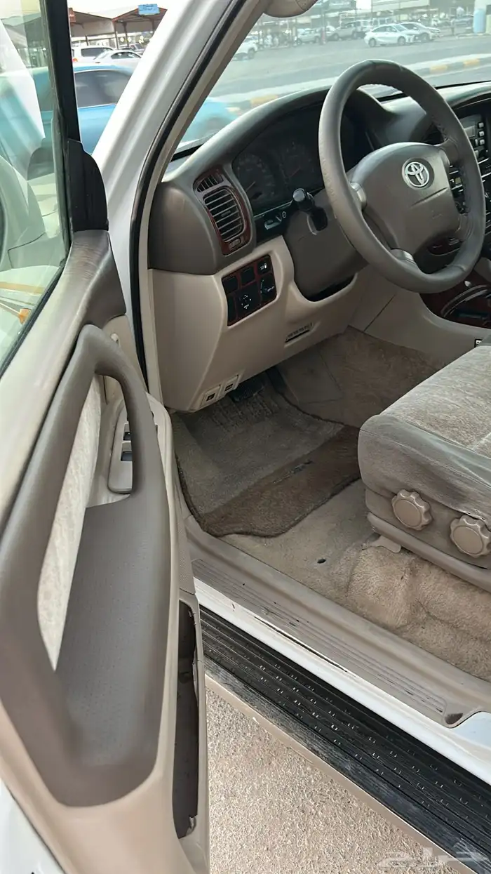 لاندكروزر 2002 VX.R فل كامل 18